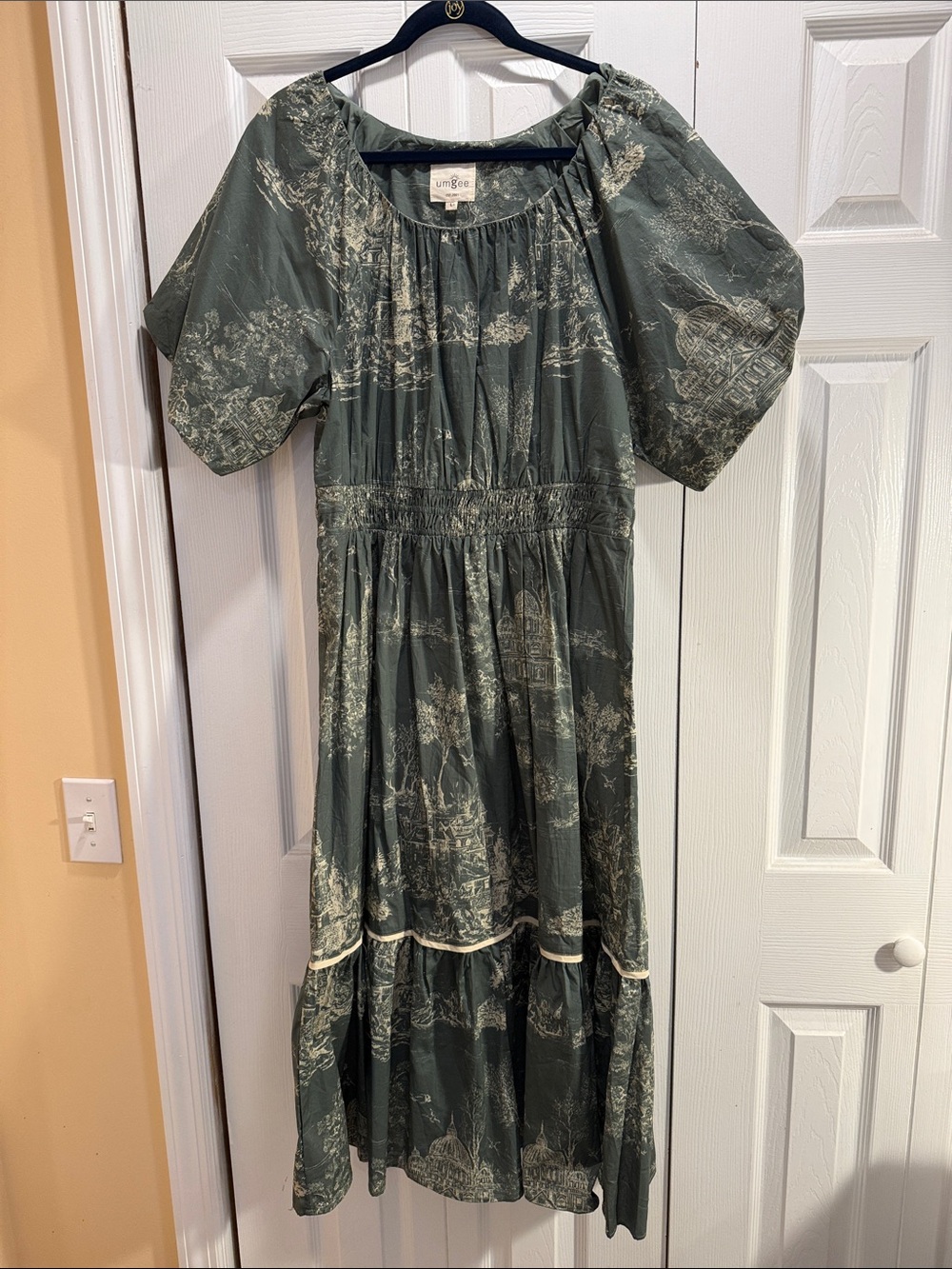 Umgee Olive Green Toile Puff Sleeve Midi Dress - Picture 1 of 3